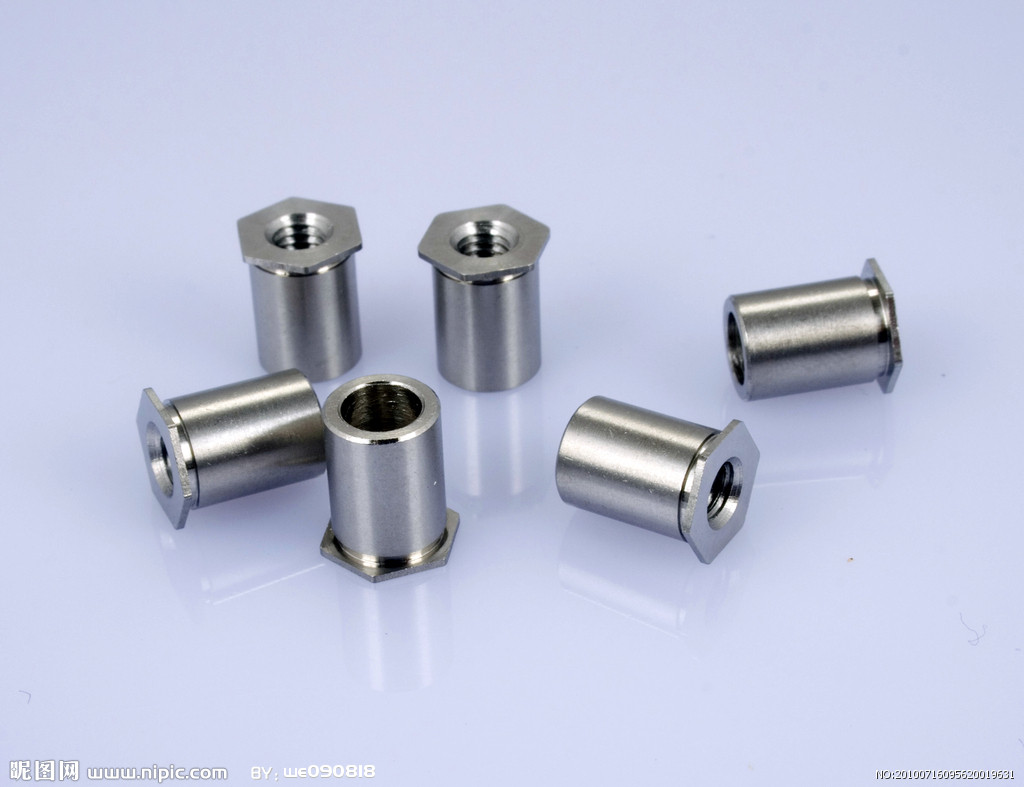 福特 CEO 法利：关税增 20 亿成本 忧中企竞争